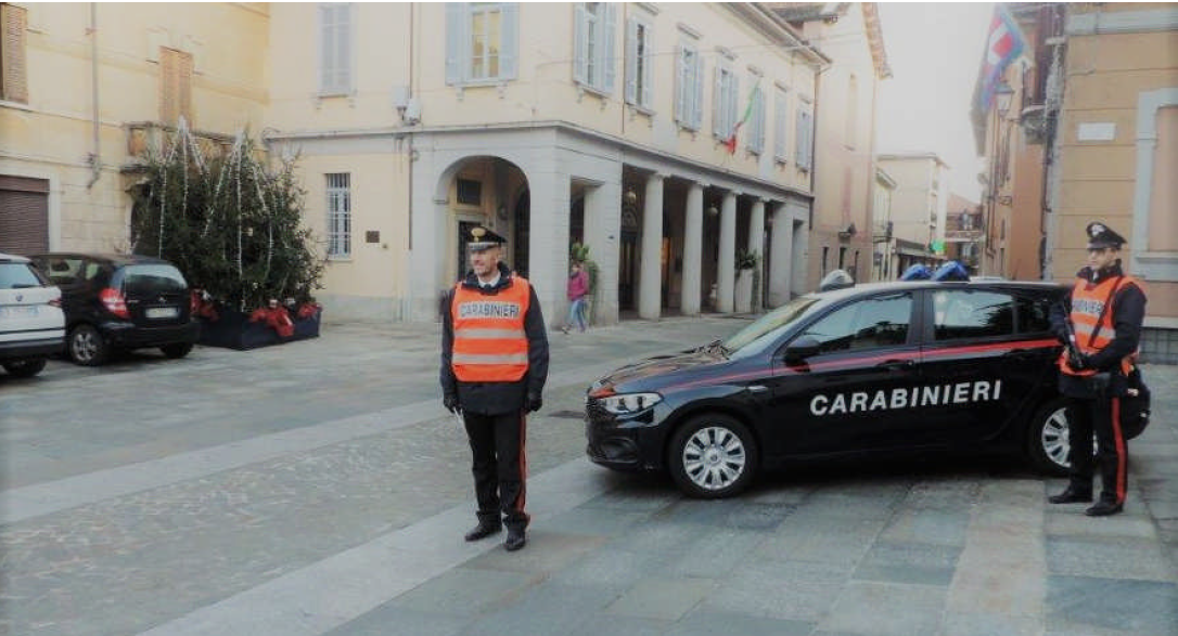 Ladro di elemosine sorpreso in chiesa dai carabinieri