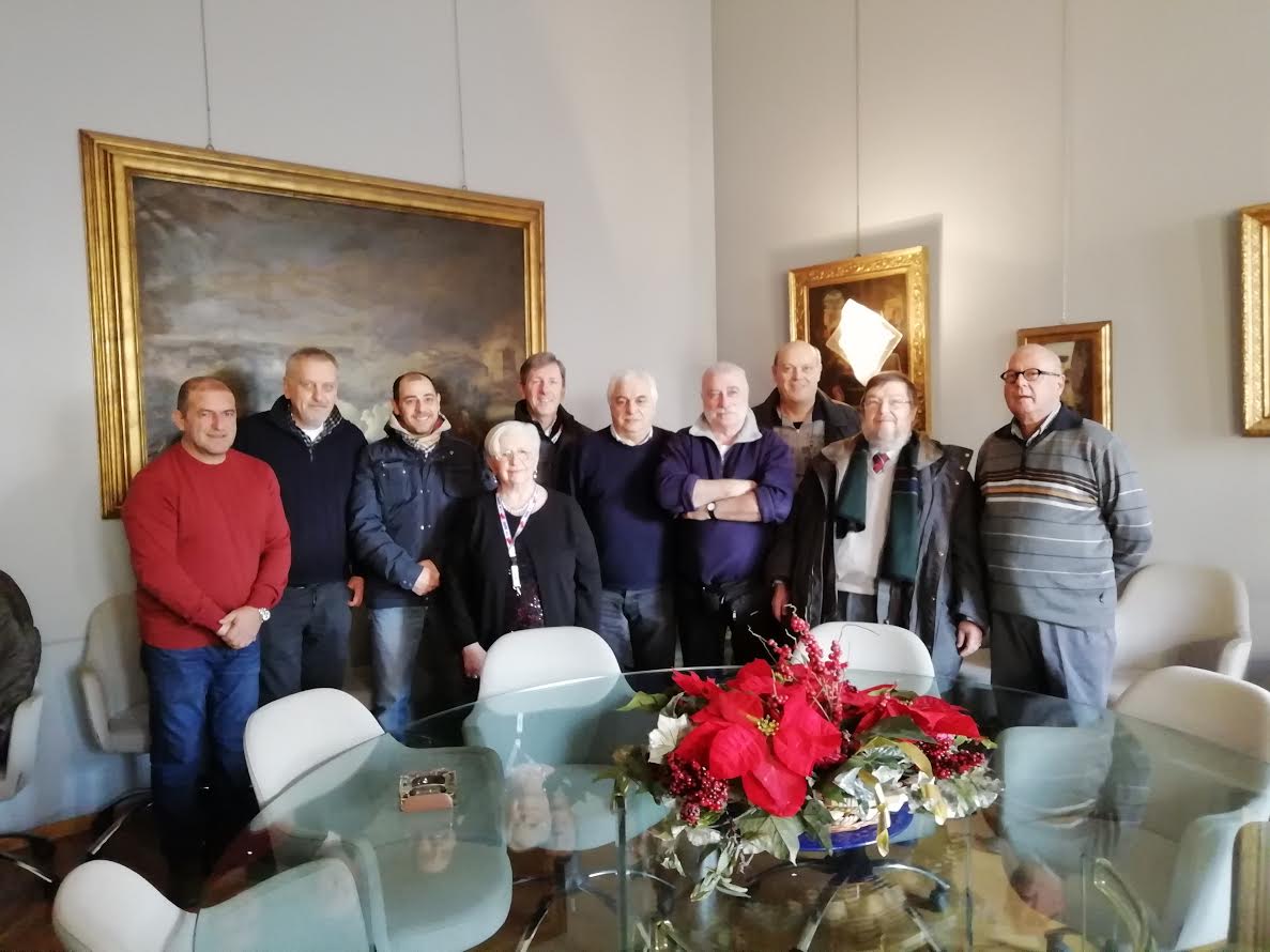 Delegazione Avis ricevuta dal Consiglio comunale a Palazzo Cabrino