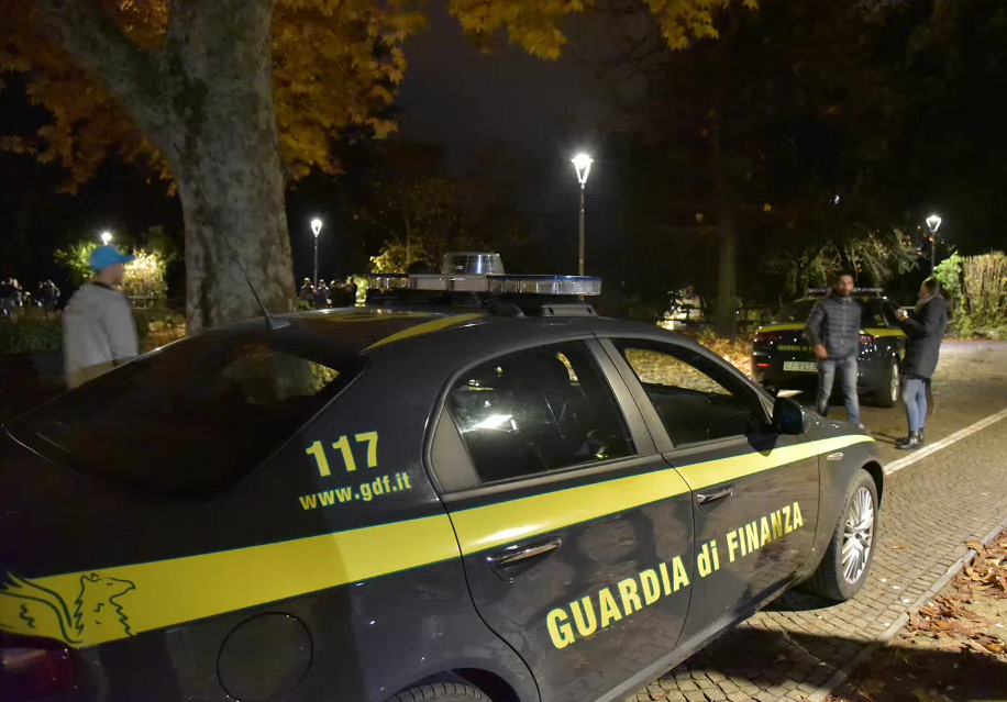 Cocaina nel telaio delle finestre