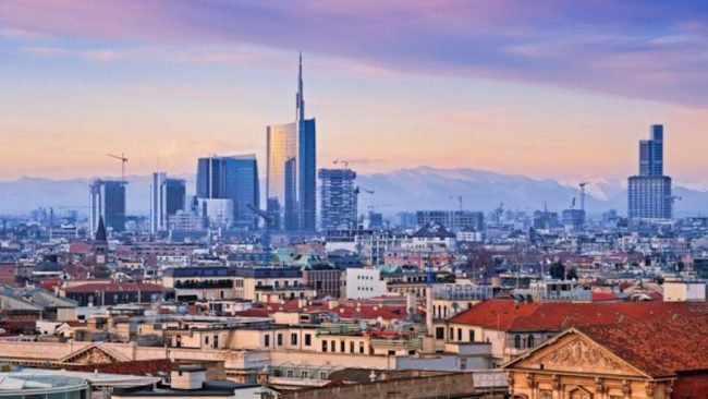 Milano è la città italiana dove si guadagna di più