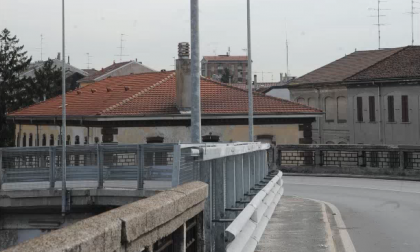 Cavalcavia Porta Milano, un "esperimento" per i bus