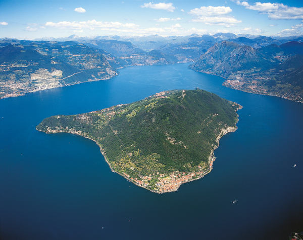 Lago d’Iseo batte il Maggiore: Monte Isola candidata “European Best Destination”