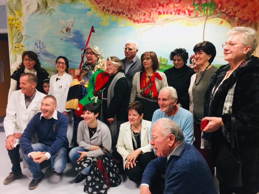 La Befana in pediatria a Borgomanero