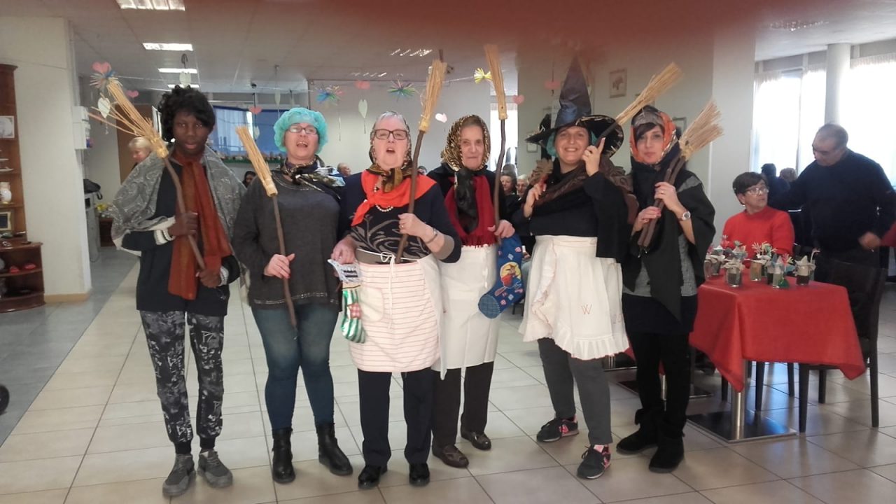 A Borgomanero la festa delle befane green