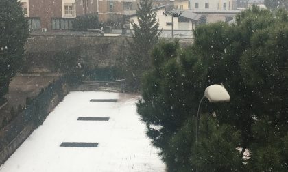 Oggi nevica ma è solo un assaggio: mercoledì si farà sul serio