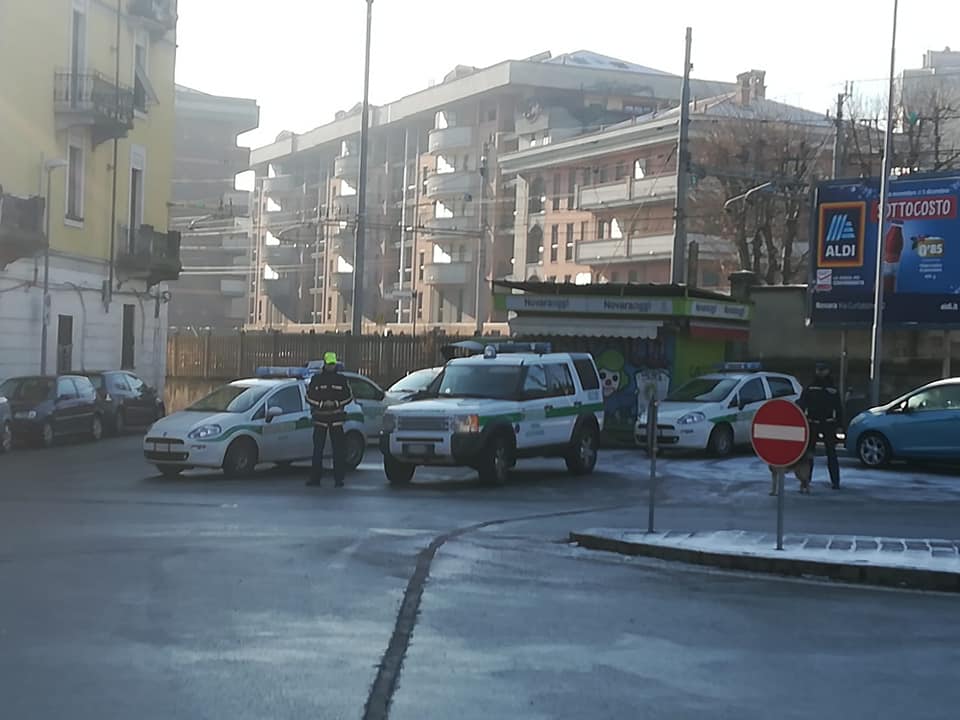 Vigili e cani antidroga controllano 40 persone in Sant’Agabio