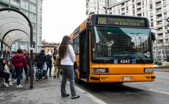 Ritorna il bonus trasporti da 60 euro, da domani le domande per accedere al contributo
