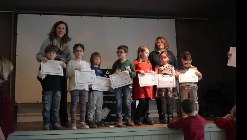 Alunni pombiesi premiati per i loro lavori sul tema dell’amicizia