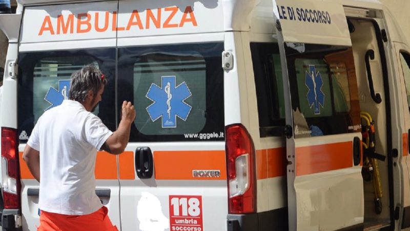 Oleggio: 87enne cade in un fosso e muore