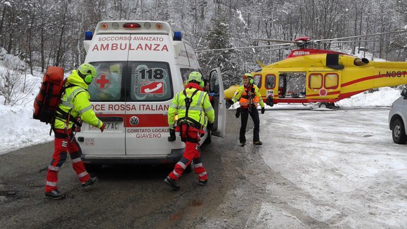 Varzo escursionista precipita e si schianta contro la parete