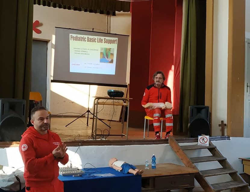 A Casalvolone il corso sulle manovre salvavita pediatriche con la Cri