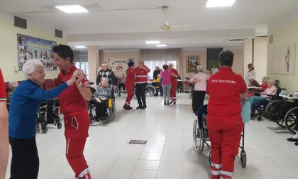 Carnevale Cri: il primo carnevale della Croce Rossa a Cameri