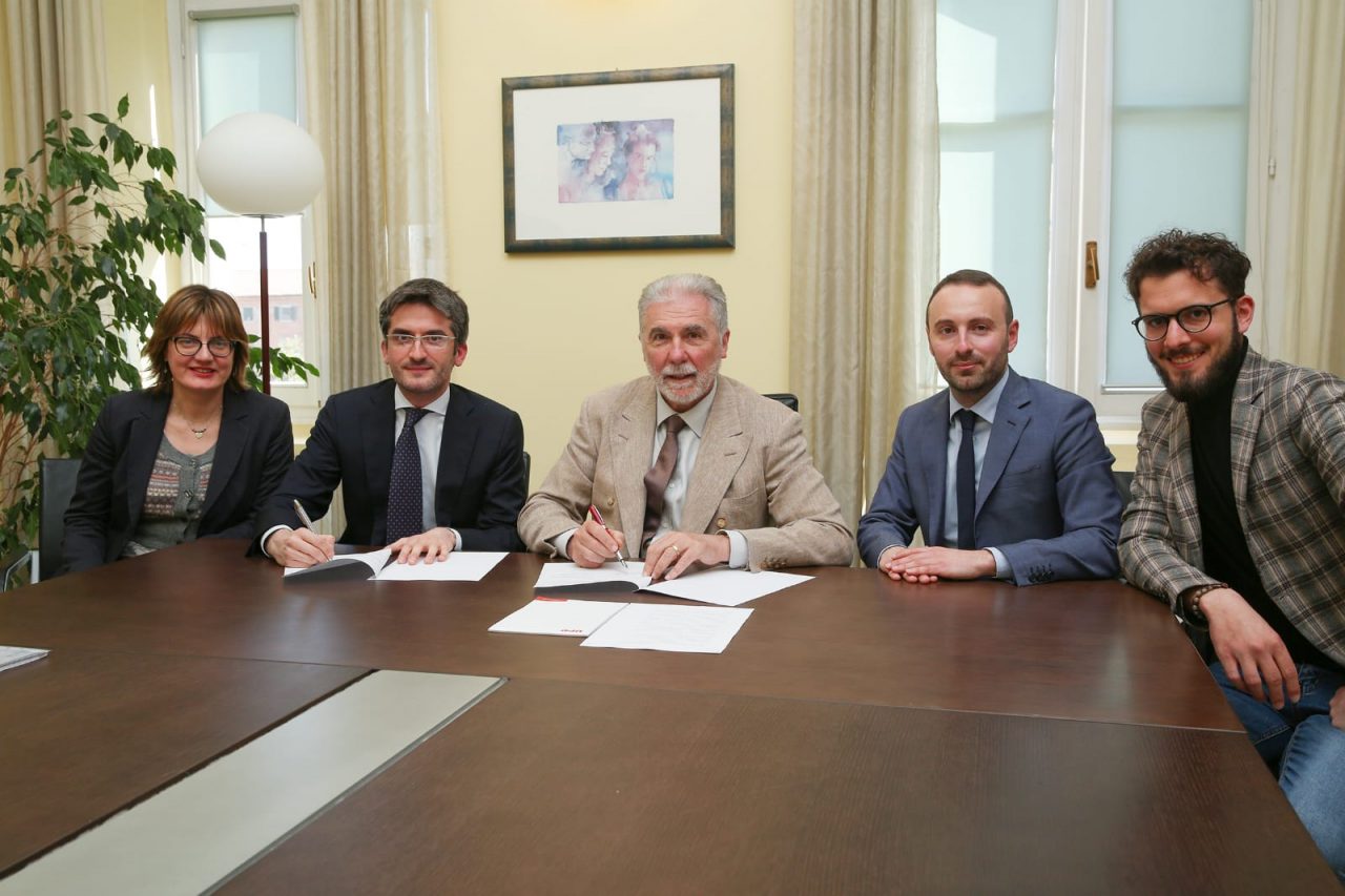 Università firmata convenzione fra Uno e Uno alumni