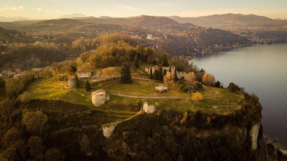 Rocca di Arona: arrivano 200mila euro per il restauro delle mura