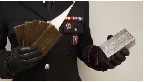 Fermato a Castelletto con un chilo di hashish in auto
