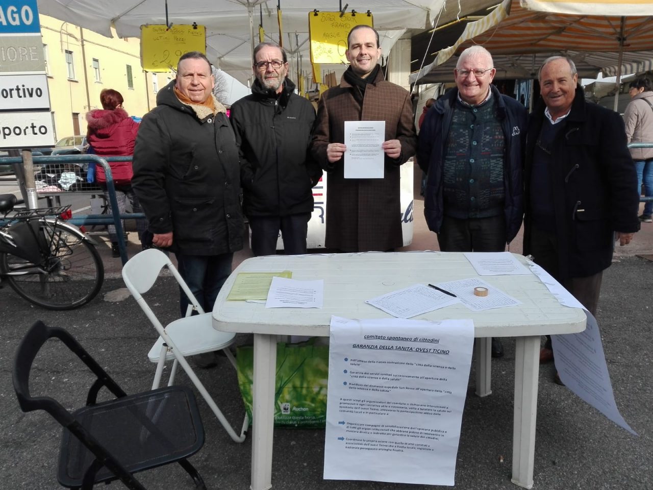 Comitato Sanità, 110 firme a Cameri