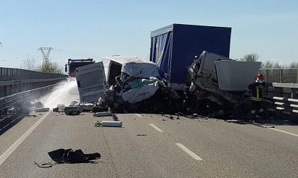 Incidente in tangenziale: un ferito grave