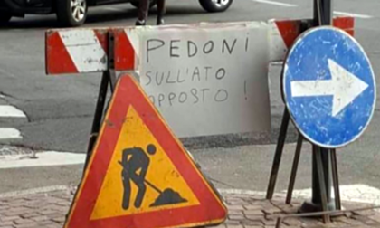 Cartello sgrammaticato ad Arona: le scuse dell'autore