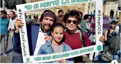 Aronesi in piazza con Greta per salvare il pianeta