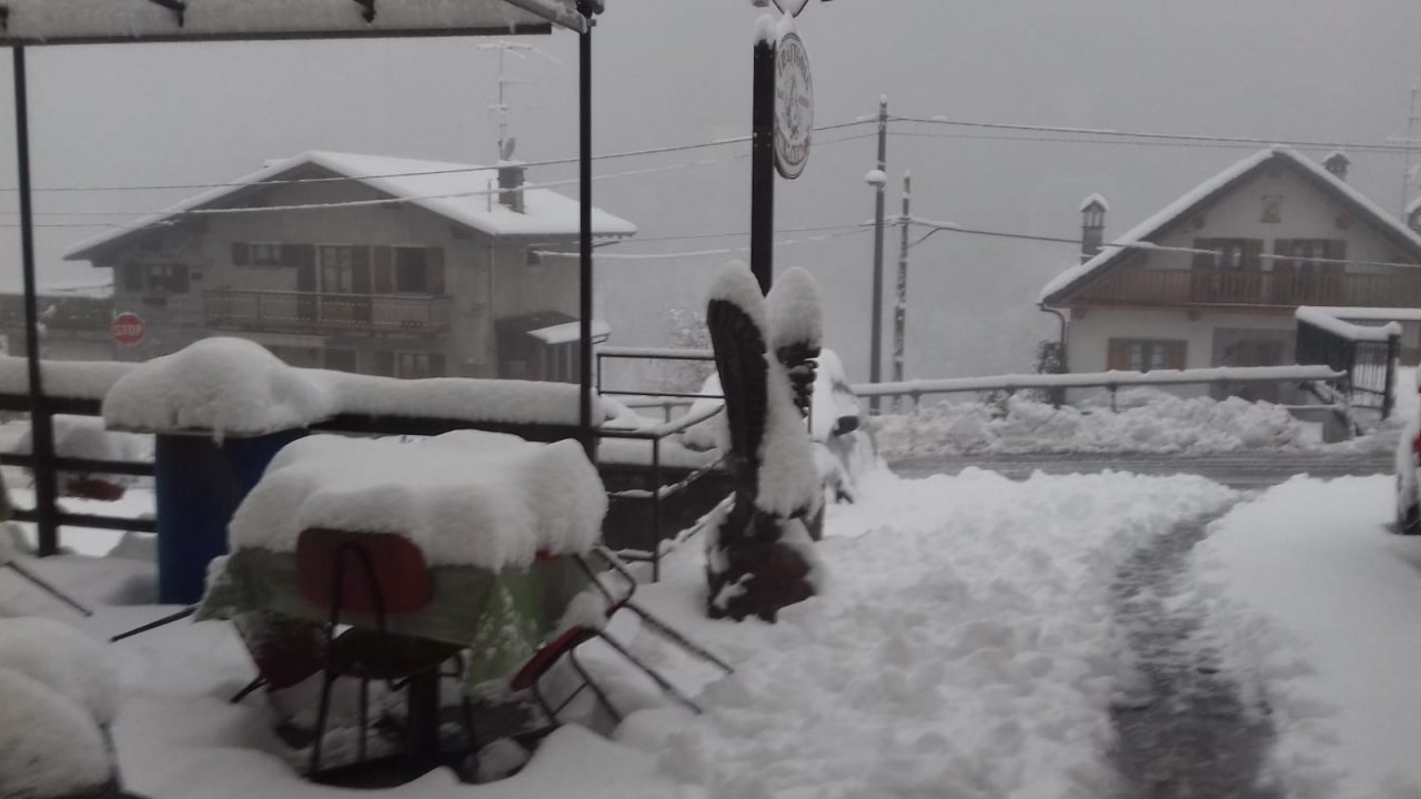 Vigezzina-Centovalli  bloccata dalla neve