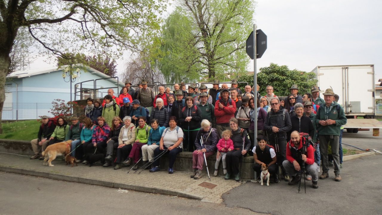 Gruppo Alpini Borgomanero: a piedi fino al Monte Mesma