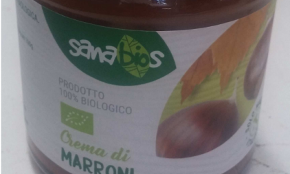 Ritirata crema di marroni: presenza di corpi estranei