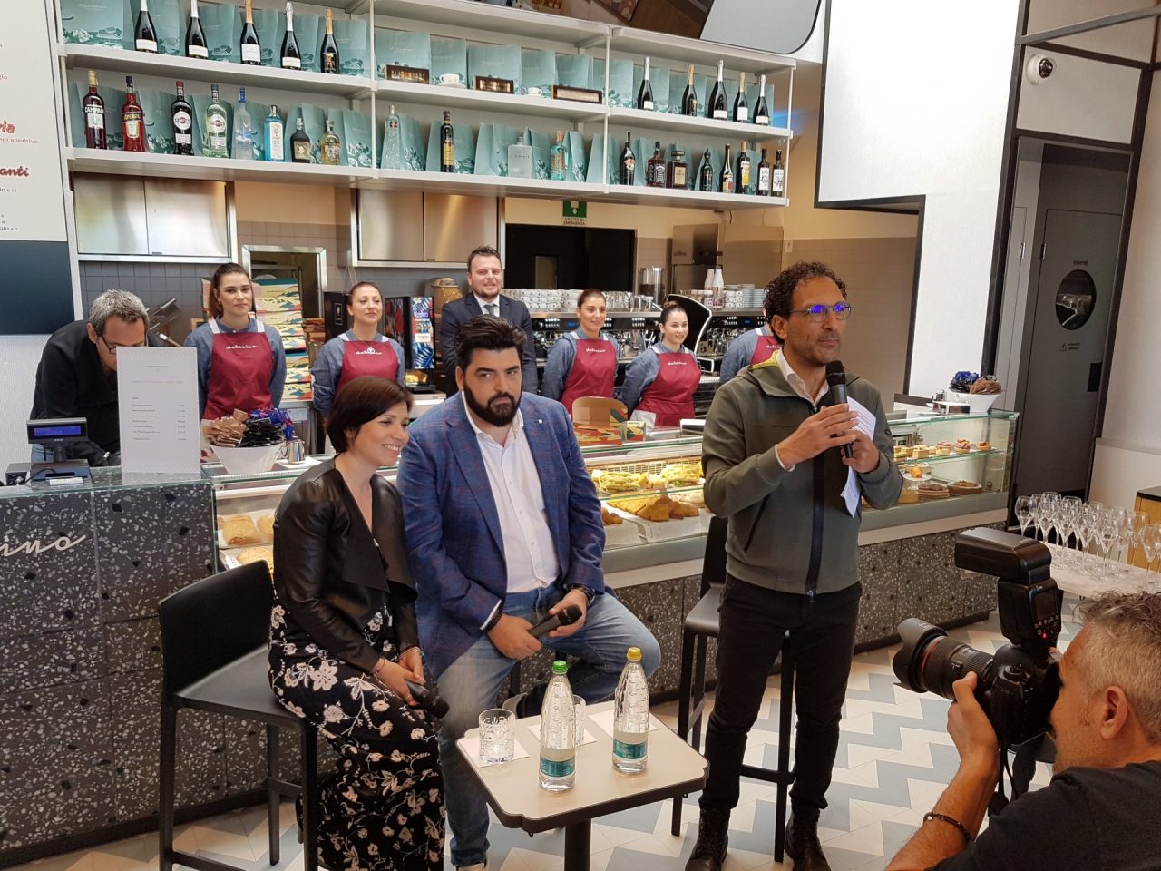 Cannavacciuolo inaugura “il Banco” gourmet a Vicolungo