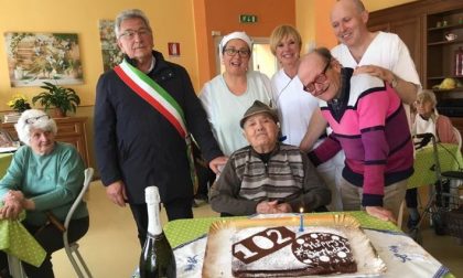 Nebbiuno in festa per i 102 anni di Alessandro Albertoni
