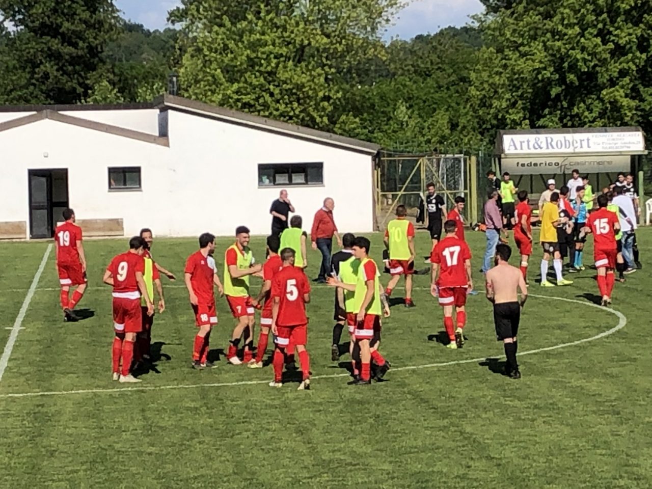 Calcio: Oleggio in finale, Sizzano avanti