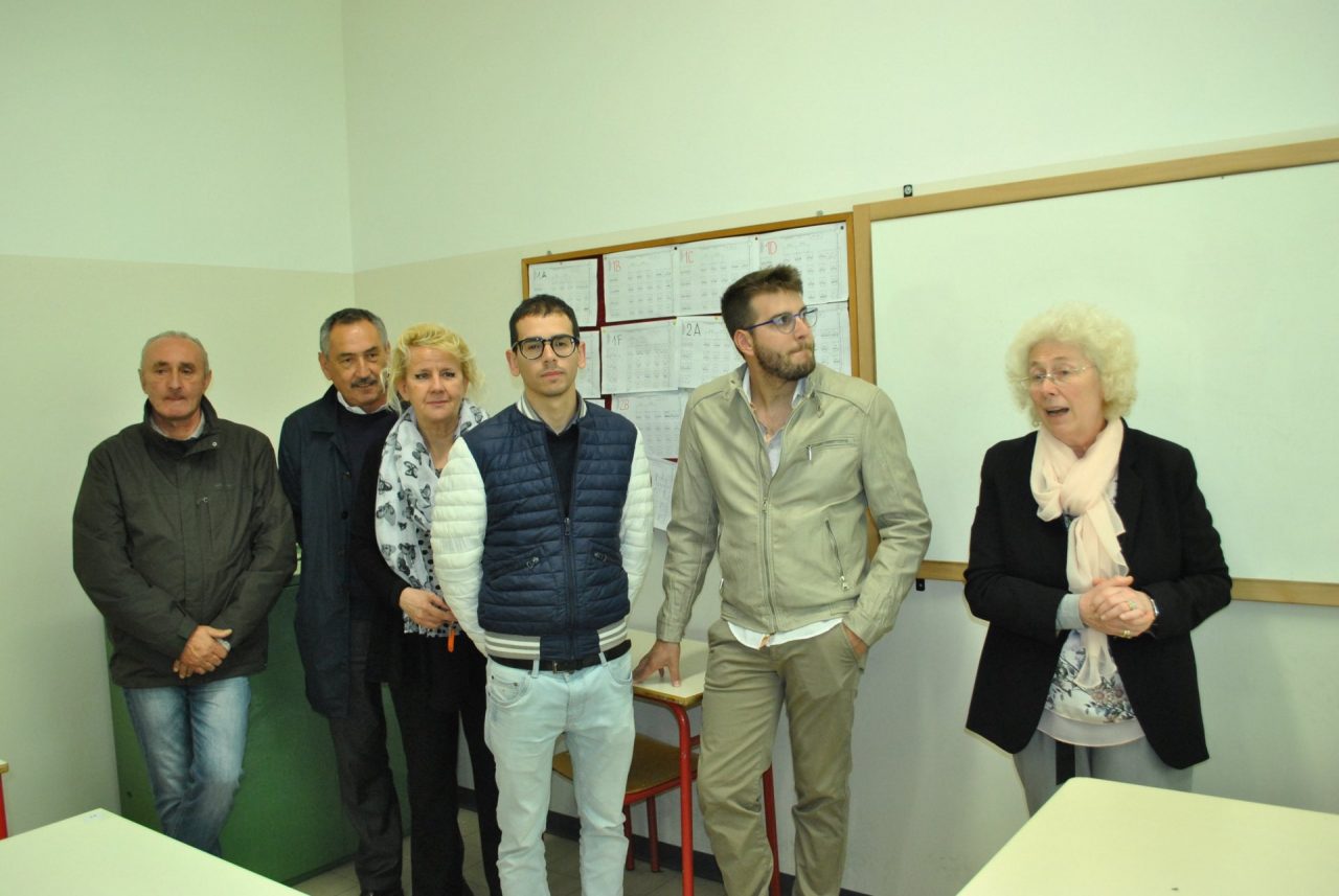 A Borgomanero il Leo Club ha donato una Lim all’Iti Da Vinci