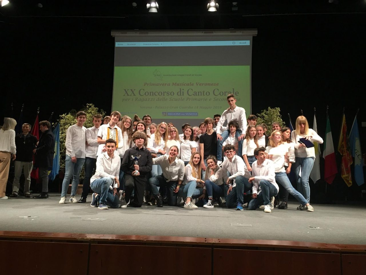 Il coro del Don Bosco di Borgomanero vincitore a Verona