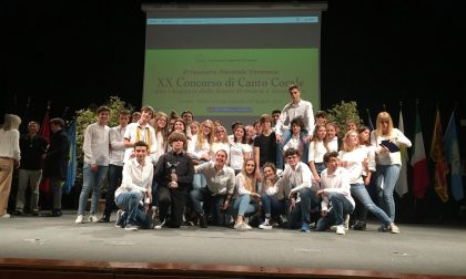 Il coro del Don Bosco di Borgomanero vincitore a Verona