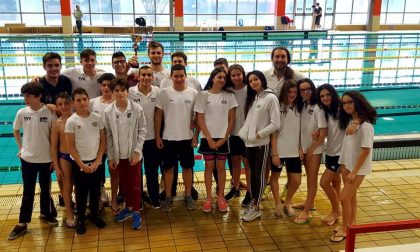 Libertas Nuoto brilla su due fronti