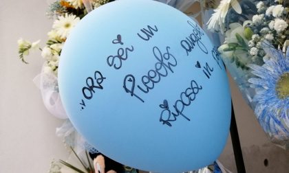 L'addio straziante della nonna al piccolo Leonardo