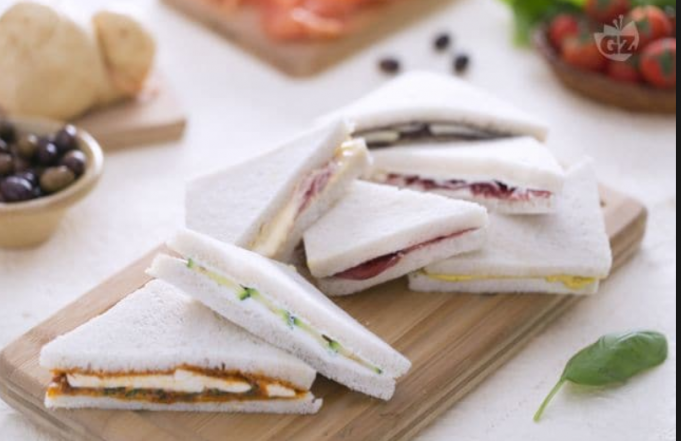 Tramezzini salmone e maionese ritirati dalla catena Penny Market