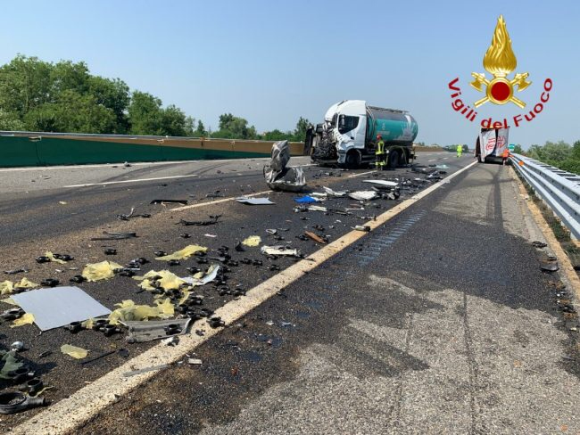 Gravissimo incidente, autostrada A4 chiusa in direzione Milano