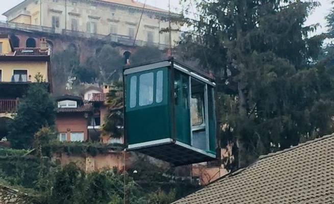 Biella bloccati nella funicolare rovente