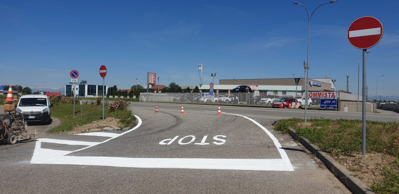 Trecate segnaletica nuova nelle vie del centro