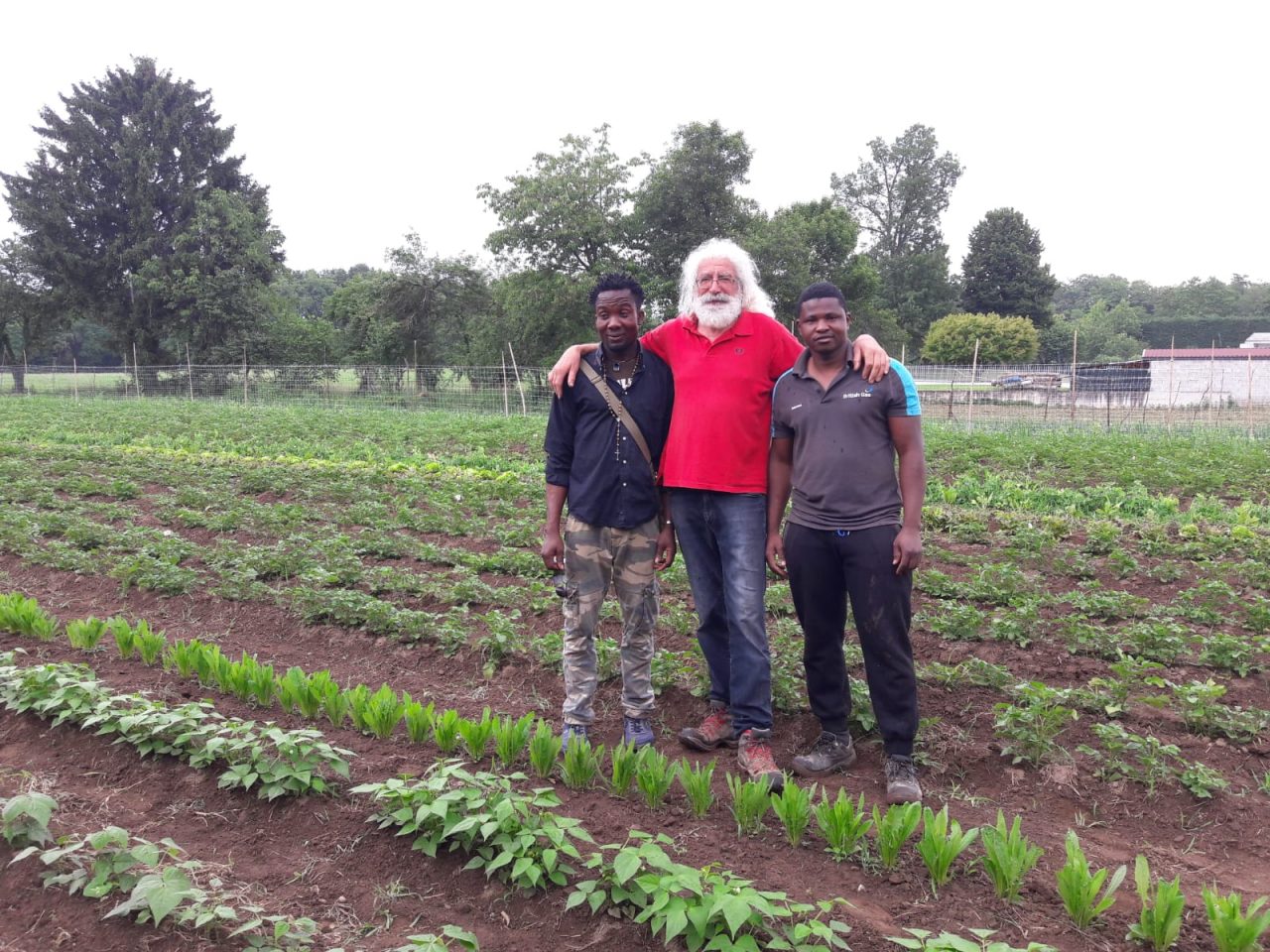 Migranti e italiani lavorano insieme a Borgo e Revislate