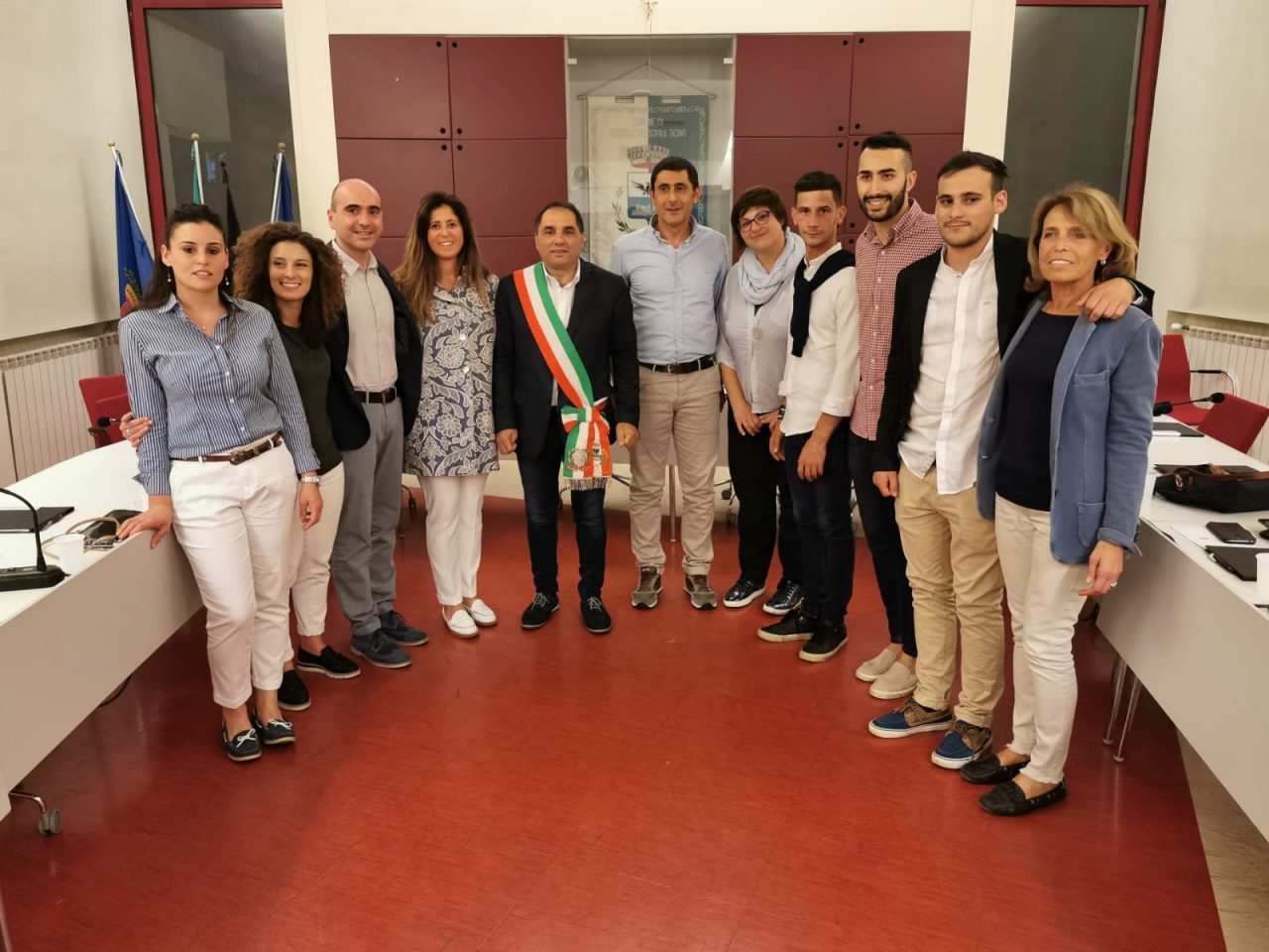 Stilo giura di fronte al Consiglio di Castelletto: ecco gli assessori VIDEO