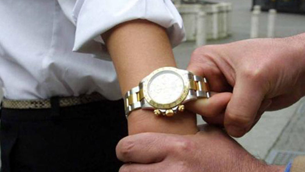 Per la rapina del Rolex a Gozzano nel ’21 un 28enne è stato condannato a 4 anni