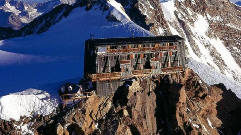 Capanna Margherita, temperatura ancora sopra lo zero