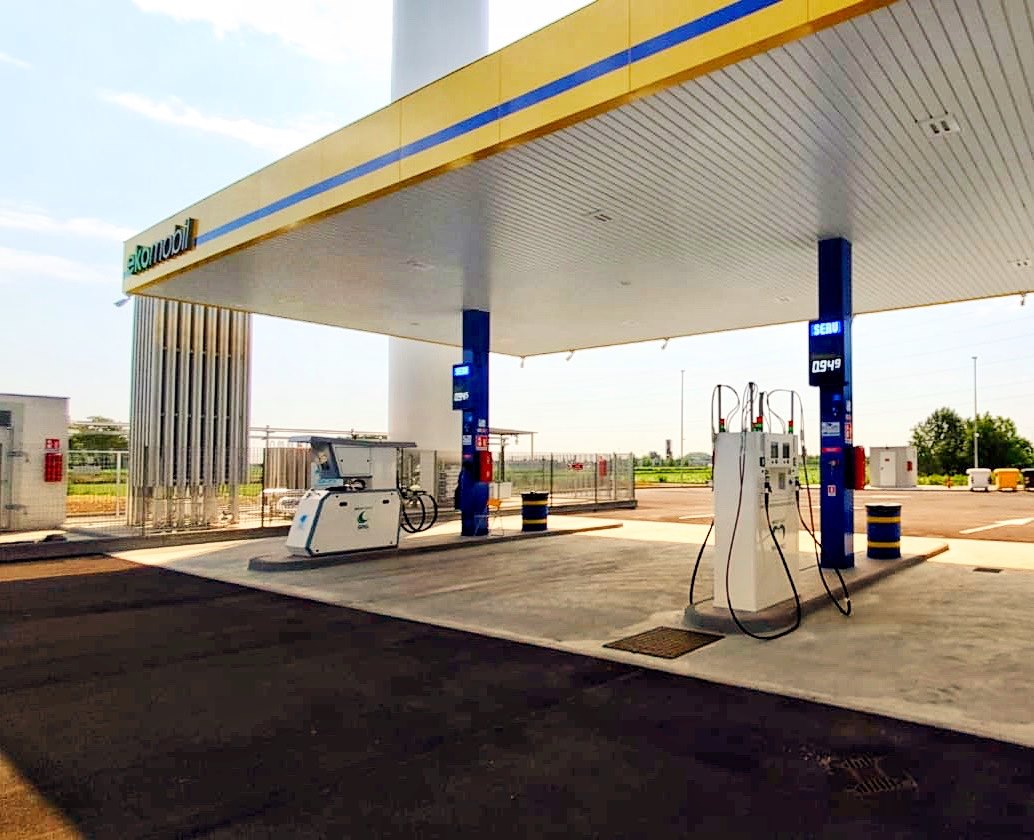 Caffè gratis alla stazione Keropetrol Vicolungo Style Outlet