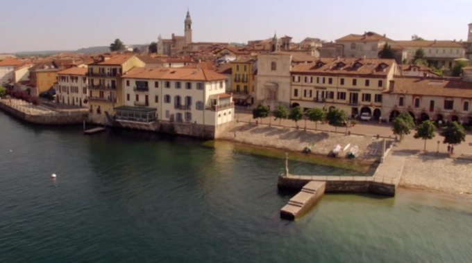 Illuminazione pubblica ad Arona: carte false per l’appalto