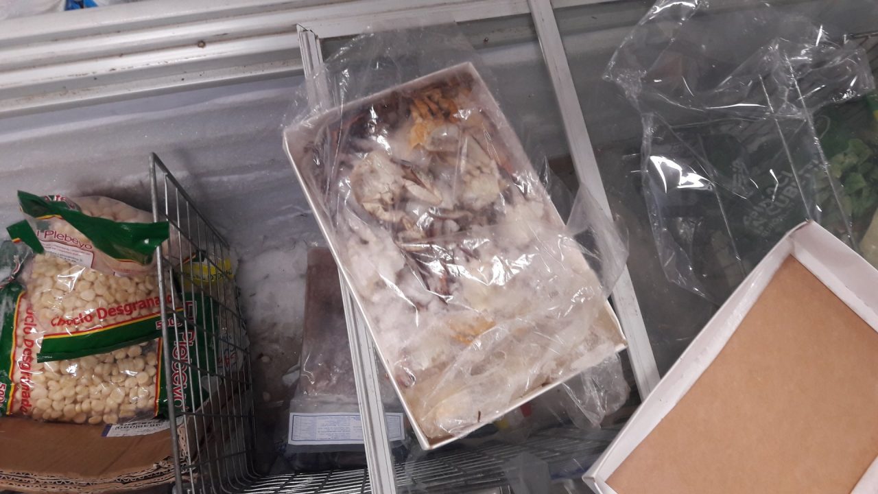 Sequestrati 20 kg di prodotti alimentari non tracciabili e mal conservati