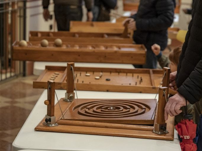 A Verbania la più grande raccolta di giochi di una volta