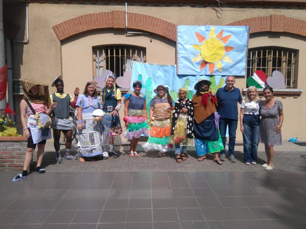 A Borgomanero la sfilata di moda con materiali di recupero