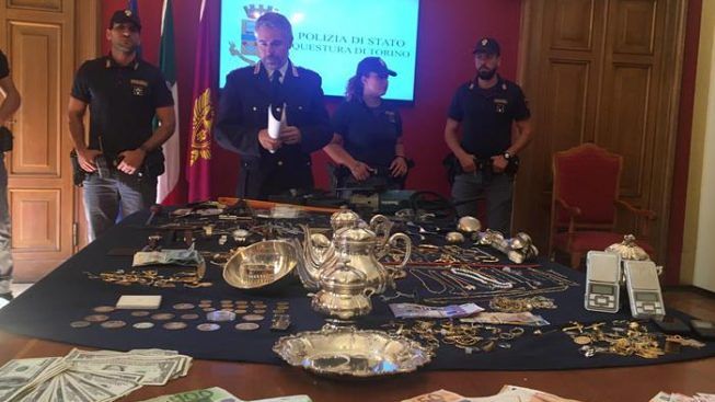 Furti in casa, spunta la “chiave bulgara 2.0”