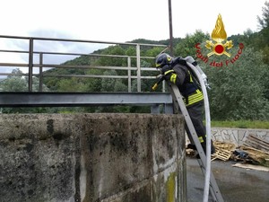 Borgosesia, incendio al lanificio Colombo