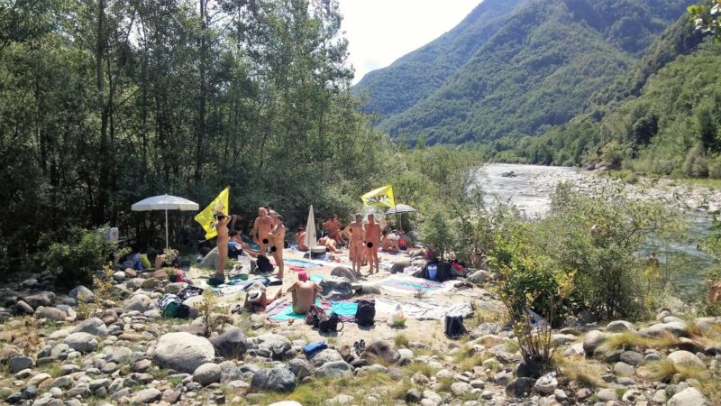 Spiaggia nudisti Varallo: settimana prossima inaugurazione